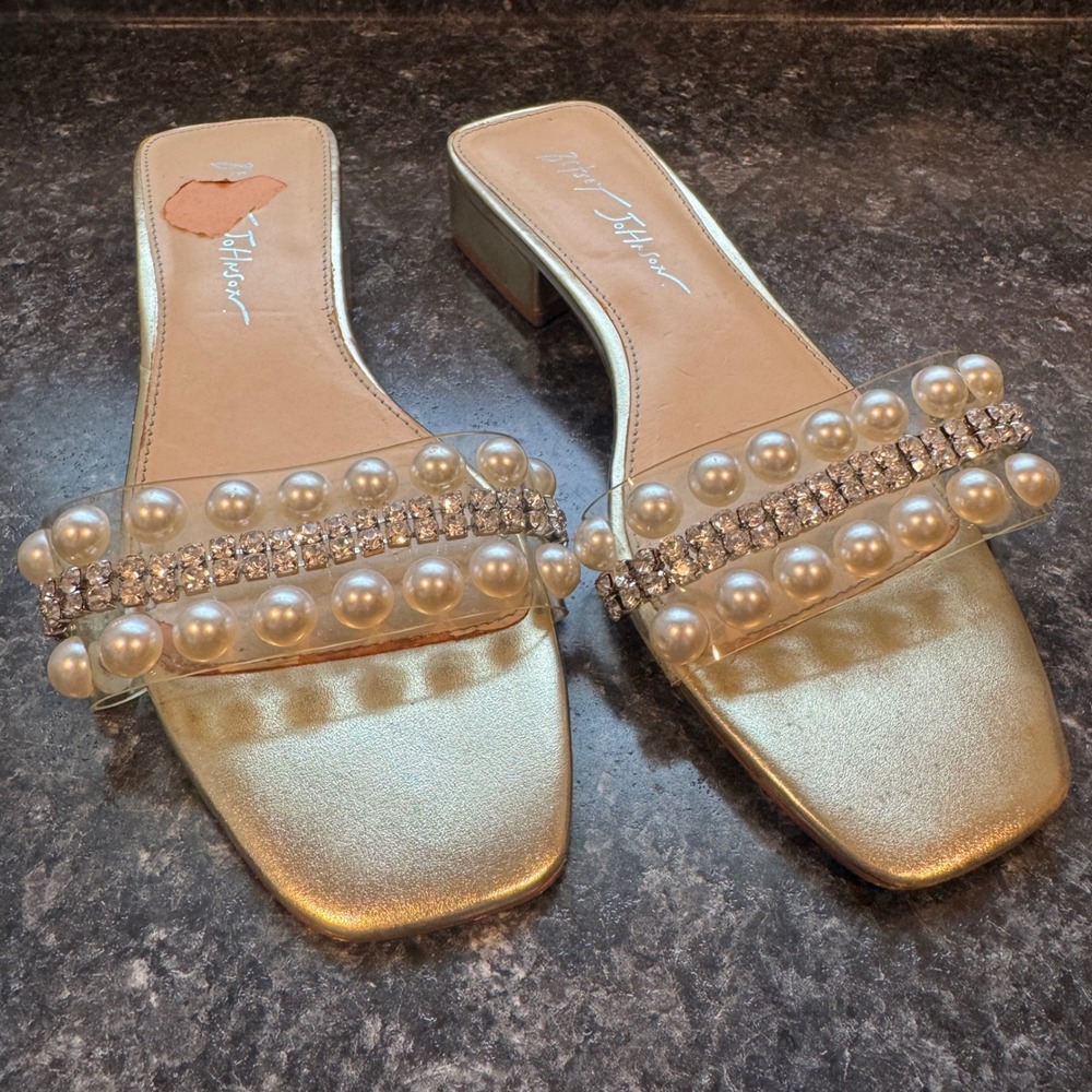 Betsey Johnson Gold Pearl Rhinestone Clear Strap Block Heel Slide Sandals 7.5